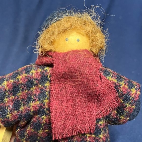 VTG 1992 Wooden Boy Winter Clothes w/Sled Doll Lizzie High 6"x4" Retired - Picture 14 of 14